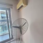 1 Bed W Balcony Sea Views & Roof Terrace Appartement *