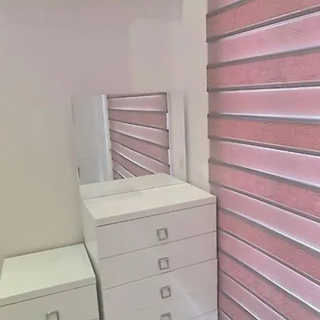 Apartment 1 Bed W Balcony Sea Views & Roof Terrace