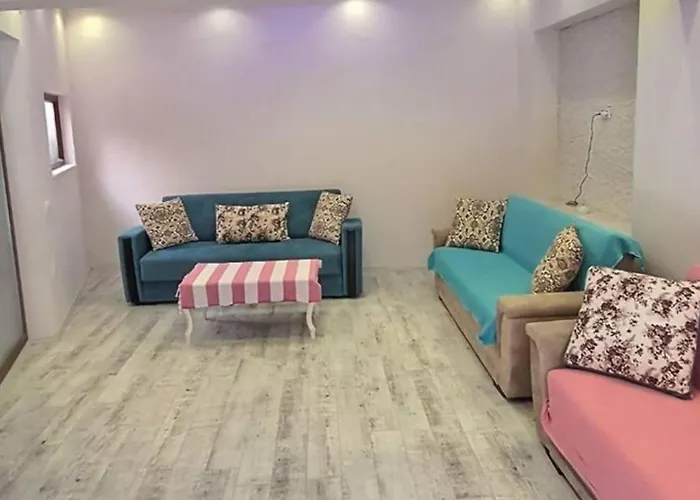 1 Bed W Balcony Sea Views & Roof Terrace *